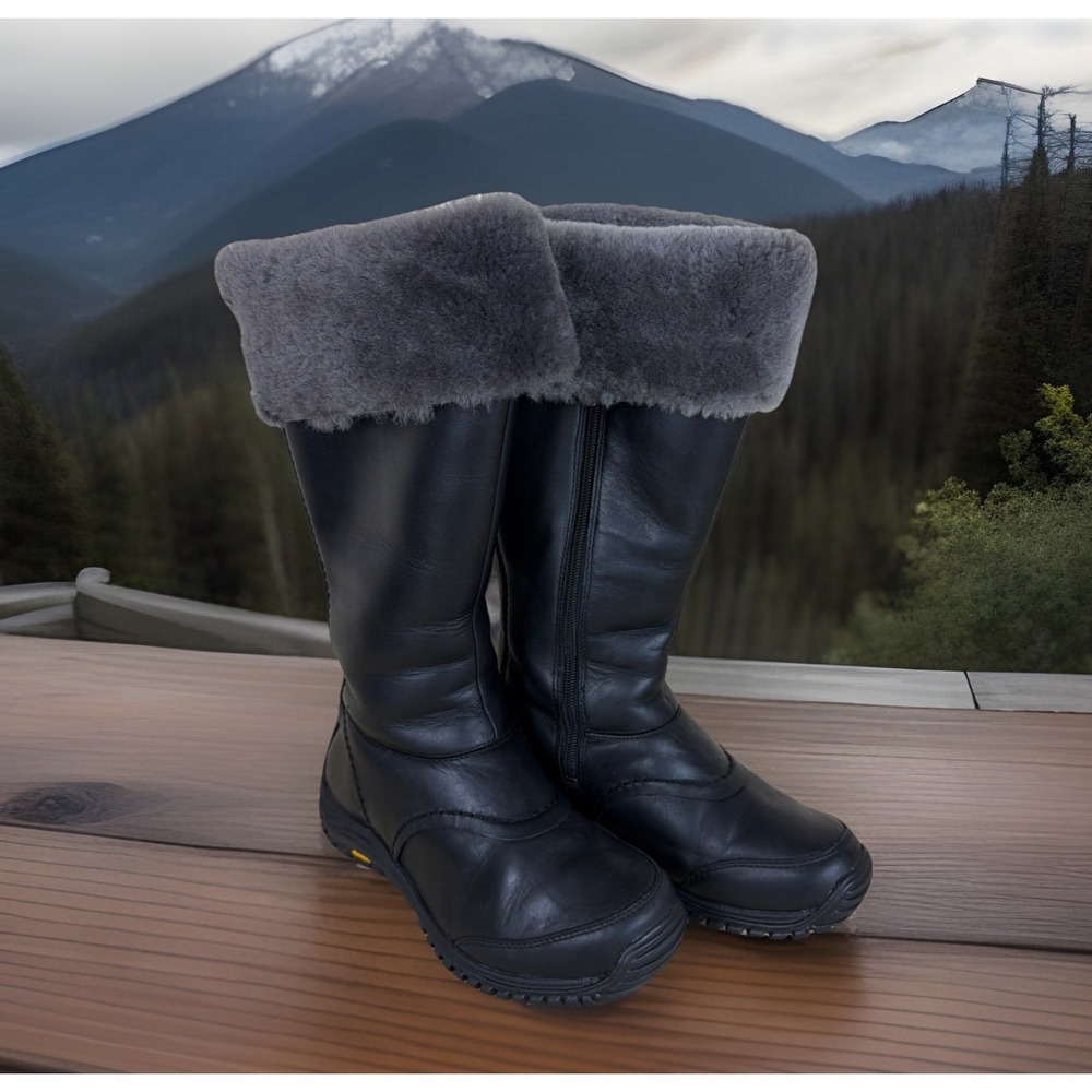 NEW UGG Miko Waterproof Lined Boots -Black Leather / Sheepskin -US Size 6.5/37.5